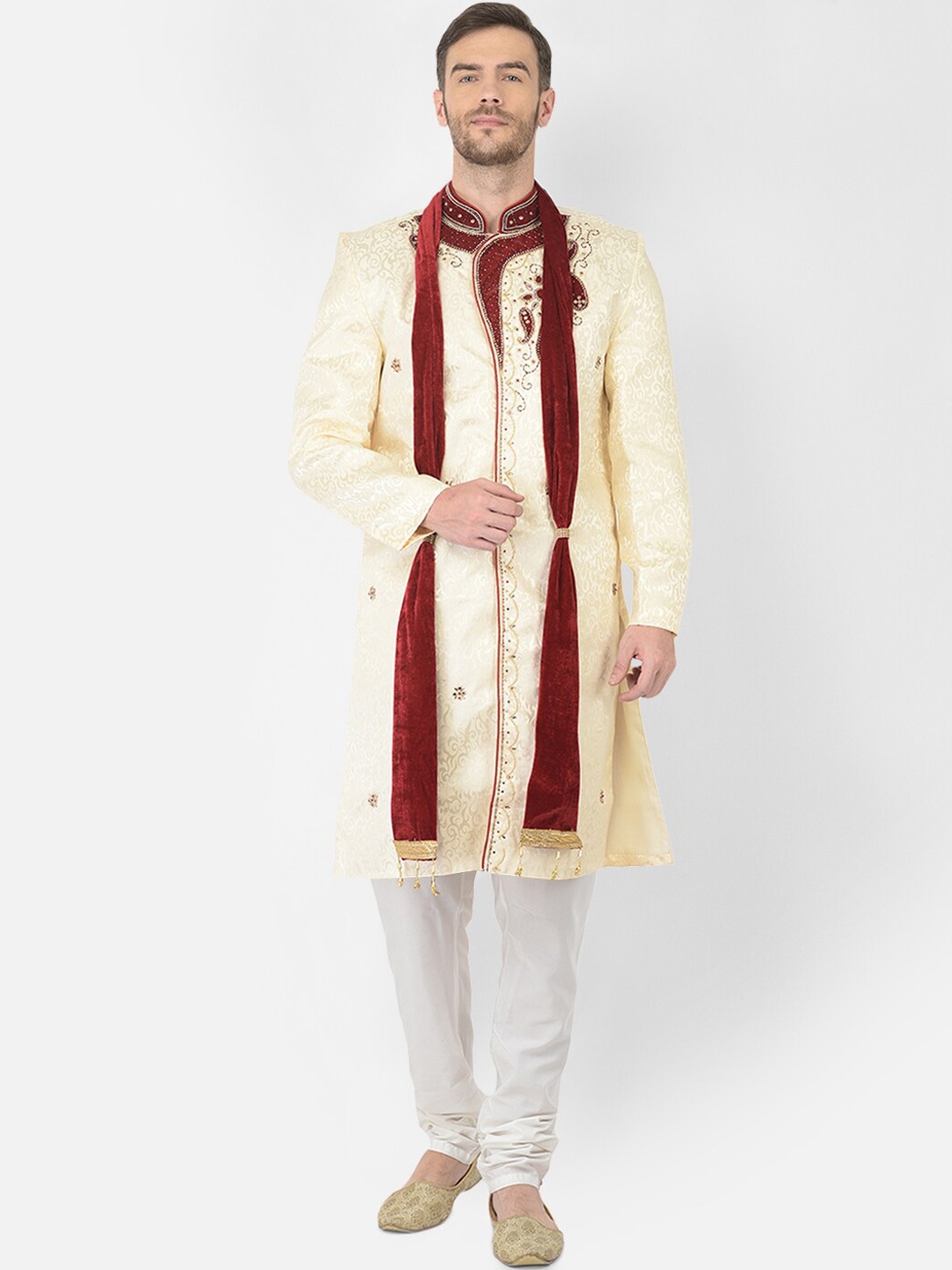 

SG LEMAN Men Cream & White Sherwani Set With Dupatta