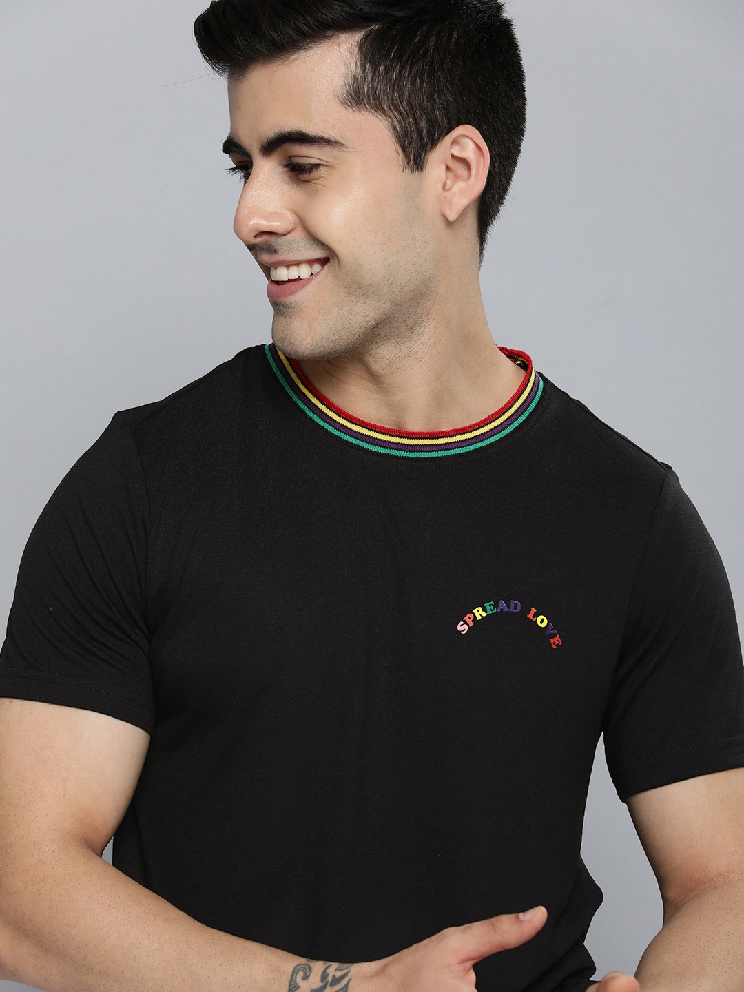 

Mast & Harbour Men Black Solid T-shirt