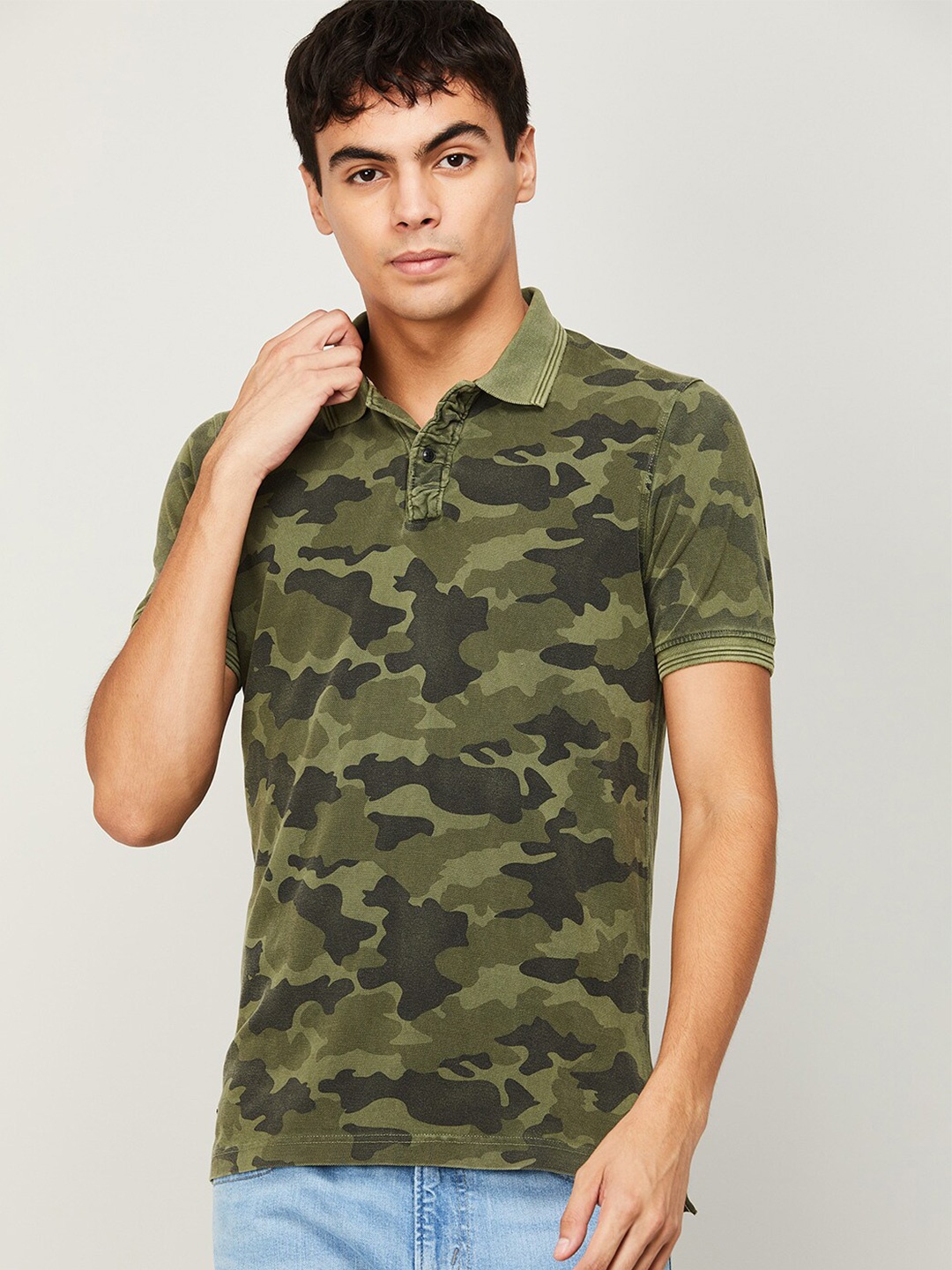 

Forca by Lifestyle Men Olive Green Camouflage Printed Polo Collar Slim Fit T-shirt