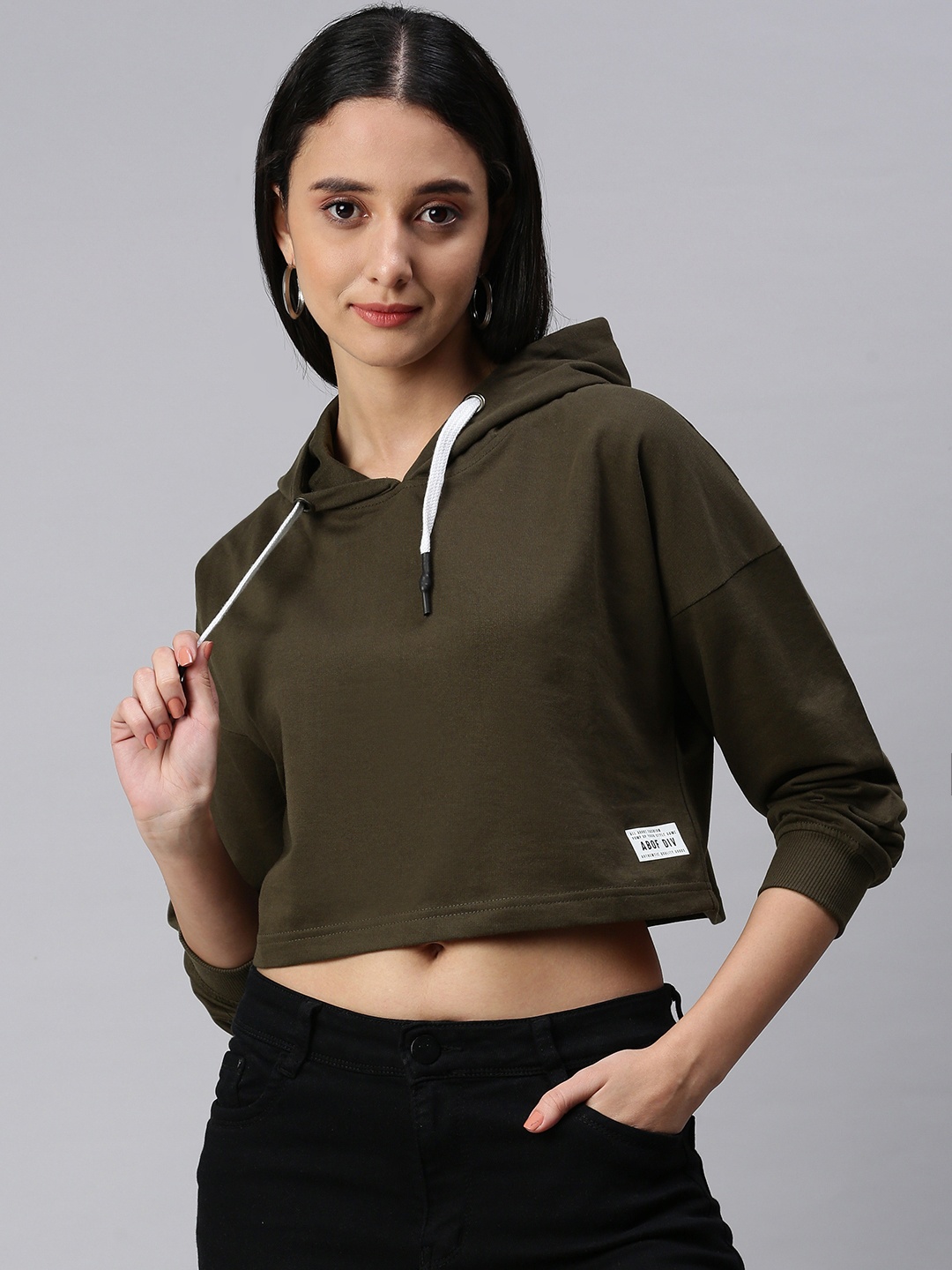 

abof Women Olive Green Solid Hooded Crop Sweatshirt