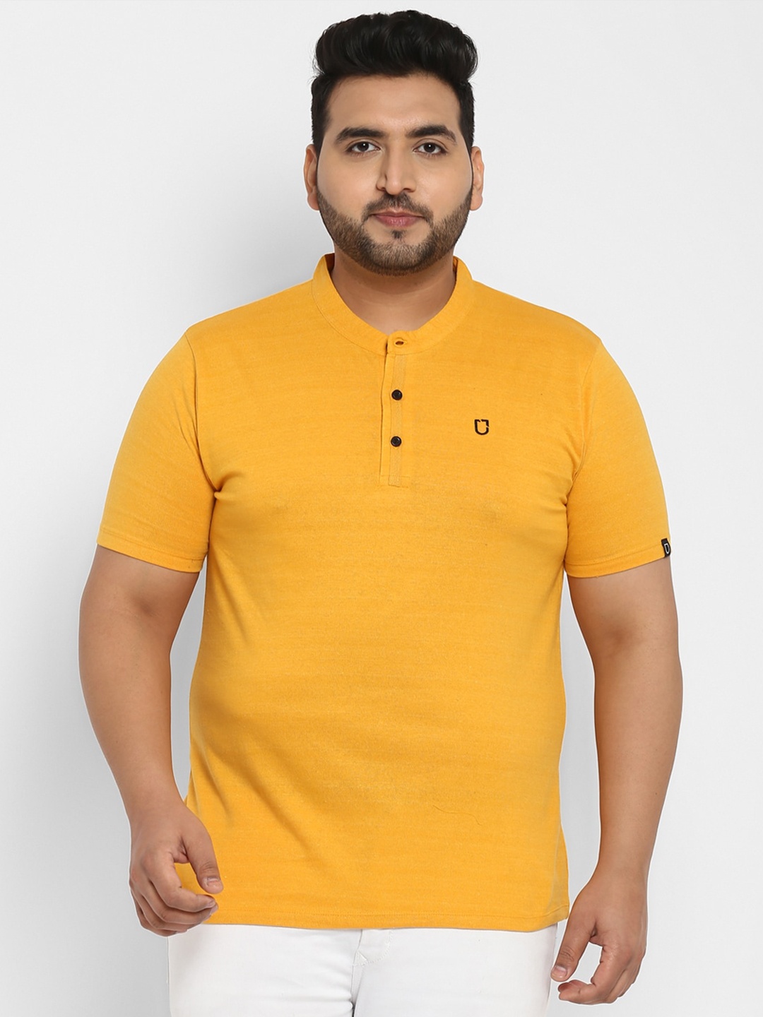 

Urbano Plus Men Mustard Yellow Henley Neck T-shirt