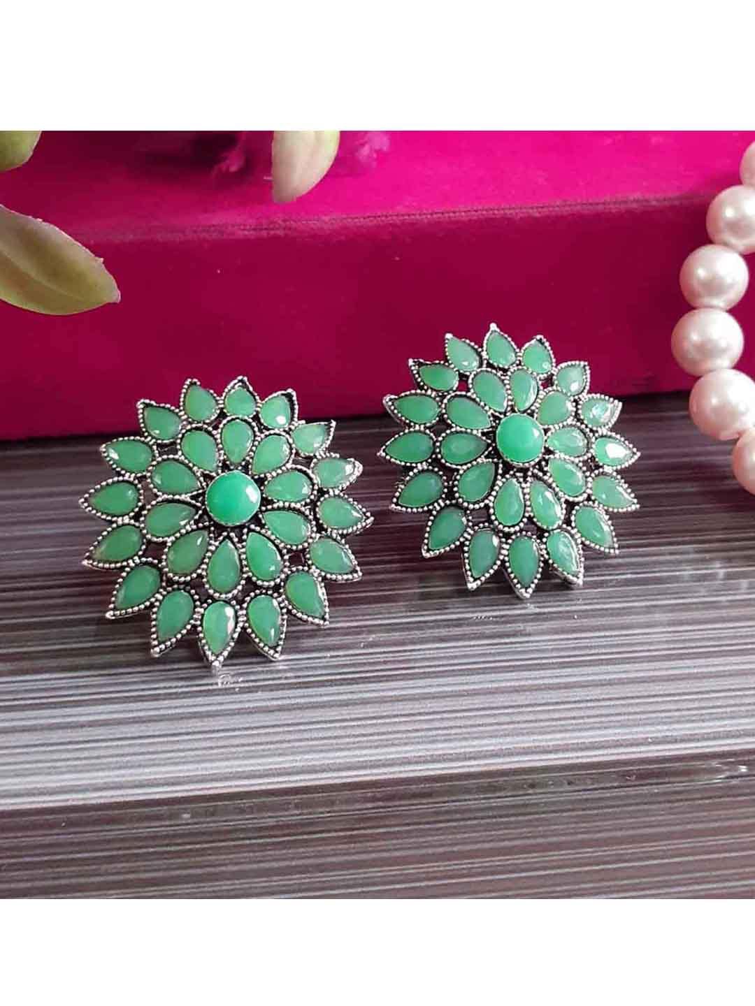 

RICH AND FAMOUS Green Contemporary Studs Earrings