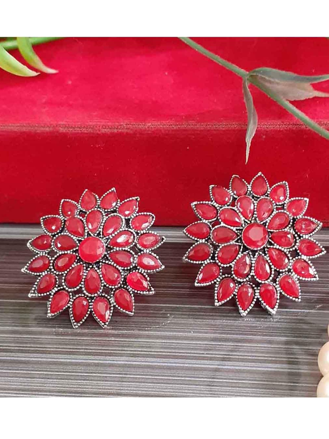 

RICH AND FAMOUS Red Contemporary Studs Earrings