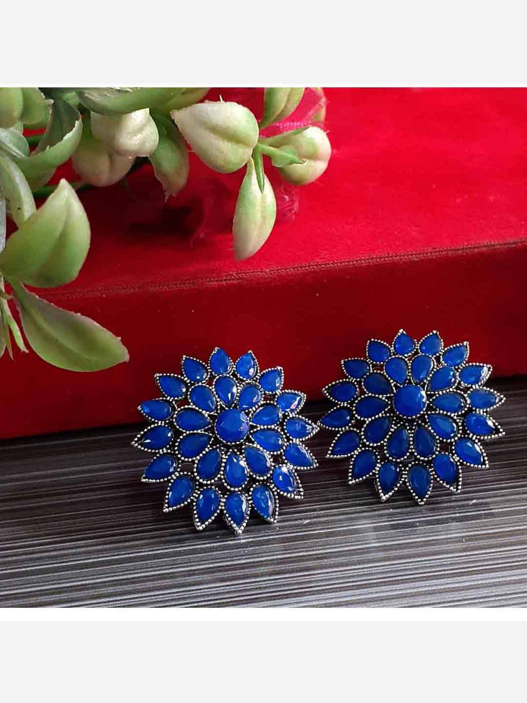 

RICH AND FAMOUS Blue Contemporary Studs Earrings
