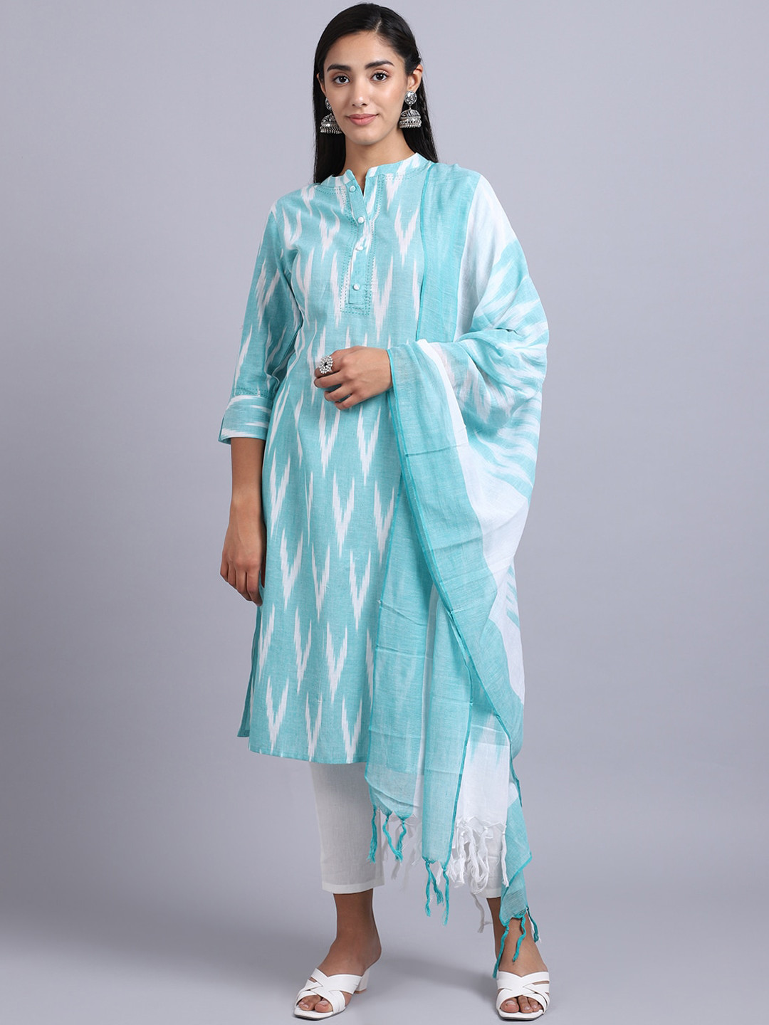 

ANAISA Women Blue Ikat Kurti with Trousers & Ikat Dupatta