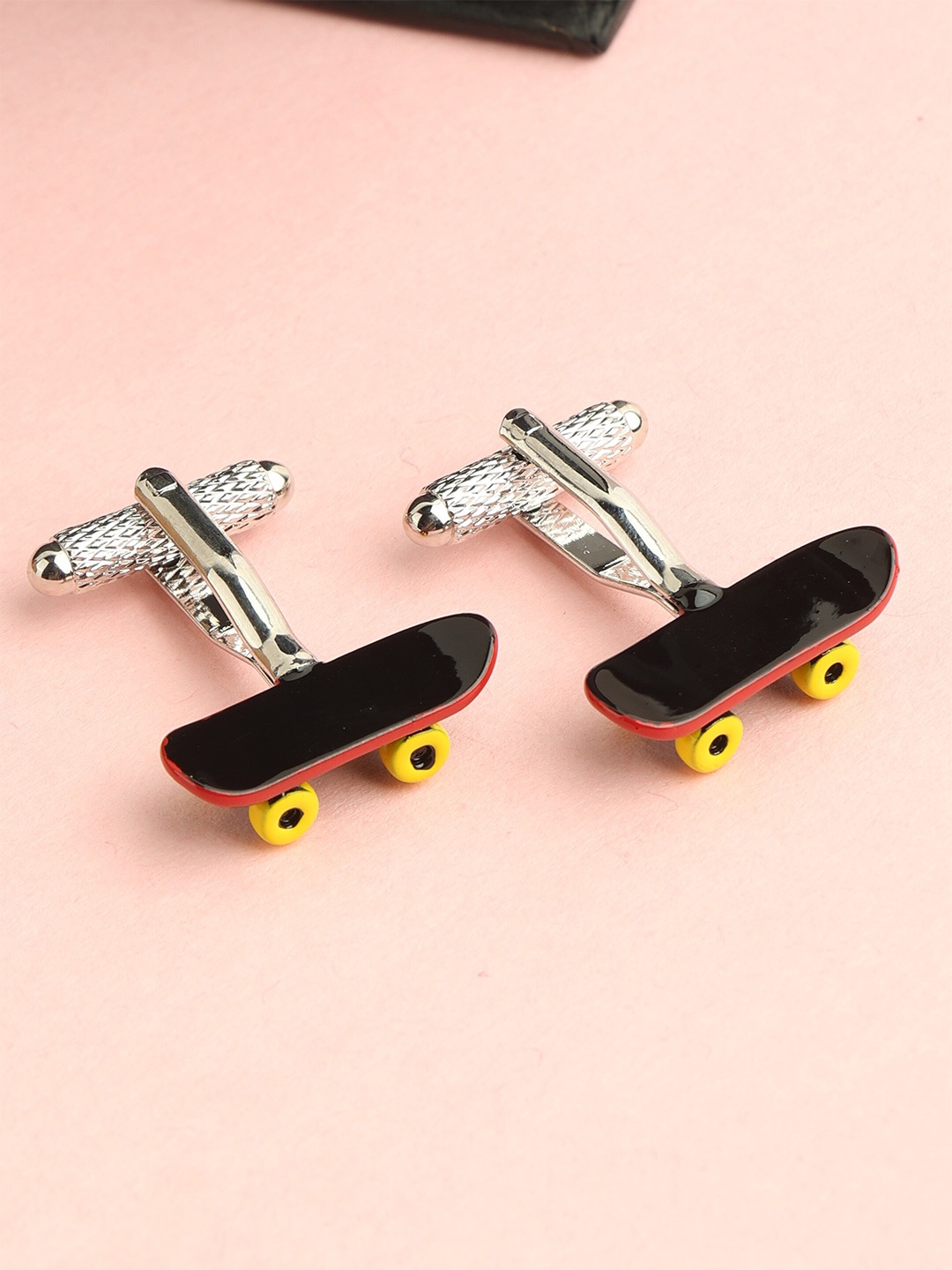 

Alvaro Castagnino Black & Silver-Toned Quirky Cufflink