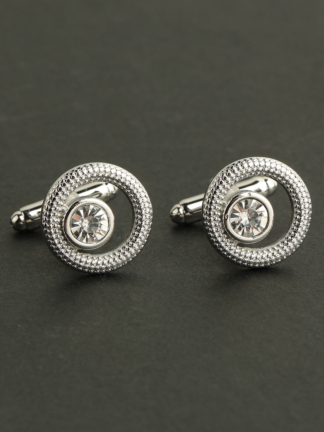 

Alvaro Castagnino Silver-Toned Cufflink