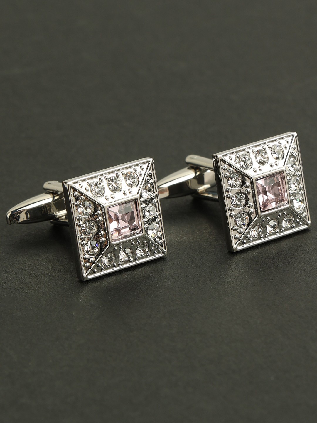

Alvaro Castagnino Silver-Toned Square Cufflink