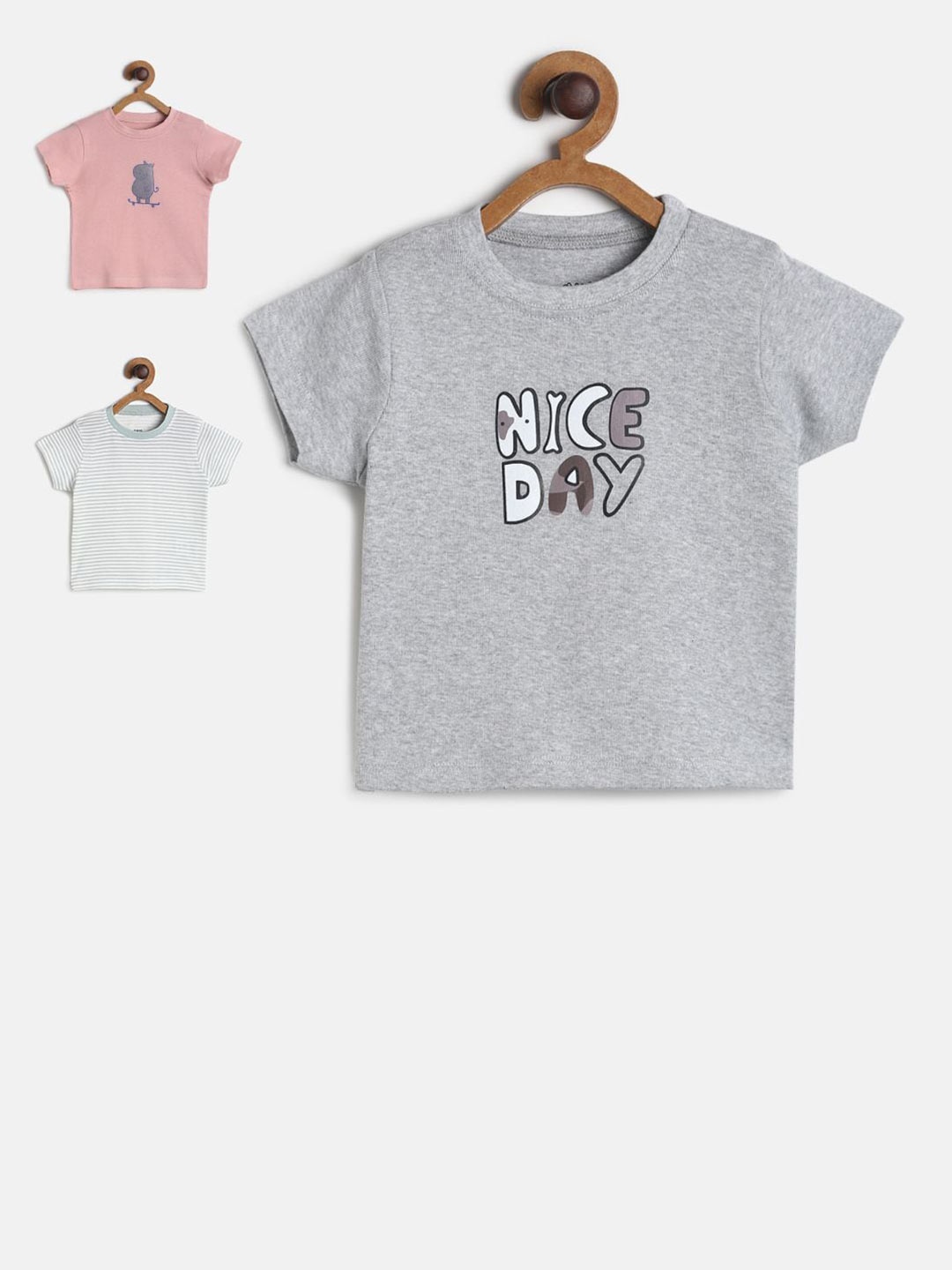 

MINI KLUB Boys Multicoloured Typography 3 Printed Applique T-shirt, Multi