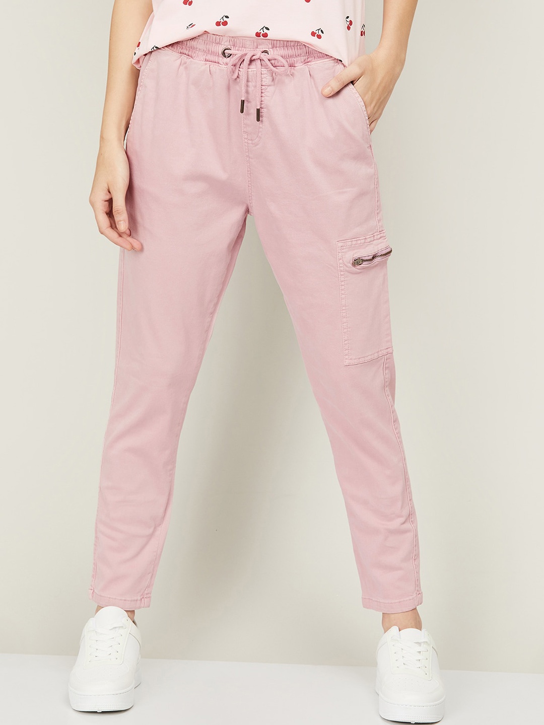 

Fame Forever by Lifestyle Women Pink Relaxed Fit Low Distress Jeans
