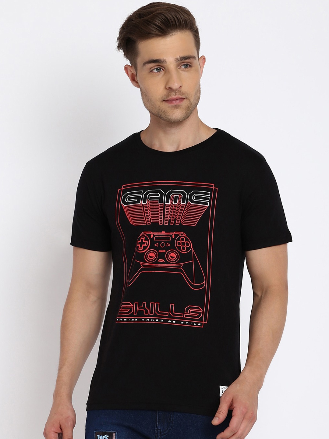 

abof Men Black Typography Printed Raw Edge Slim Fit T-shirt