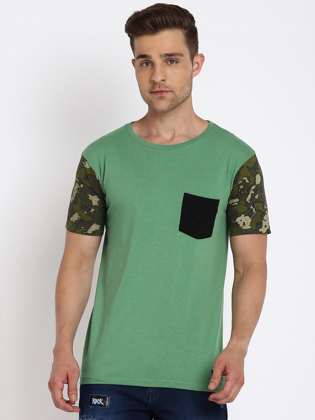 

abof Men Green T-shirt