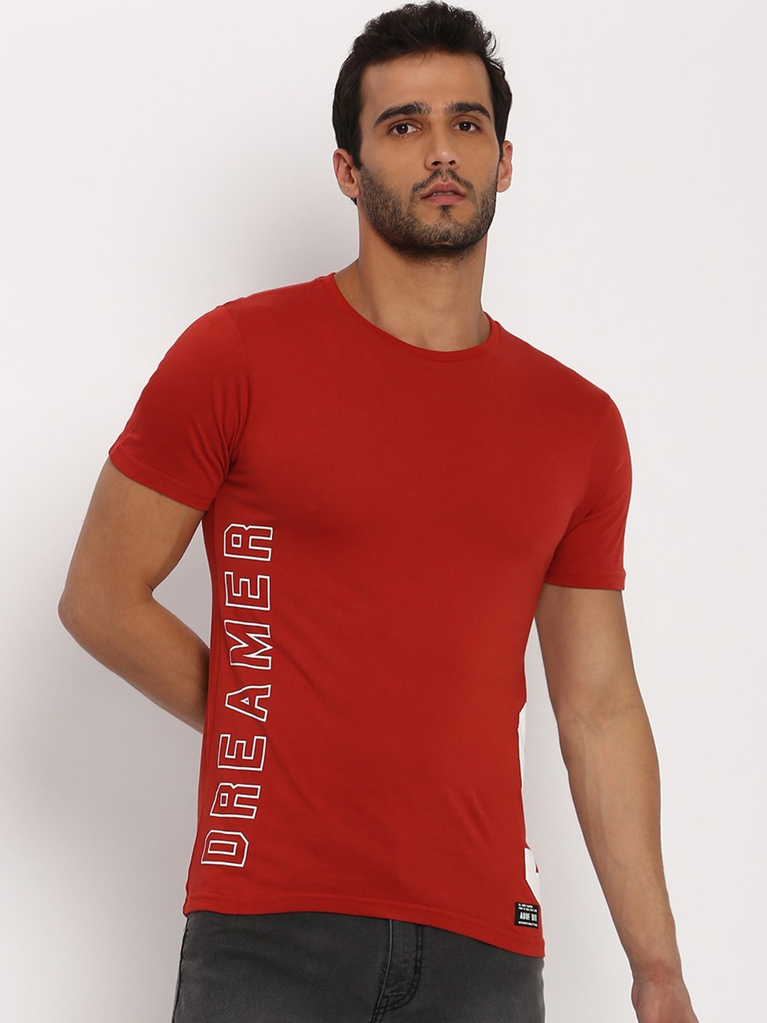 

abof Men Red Typography Applique T-shirt