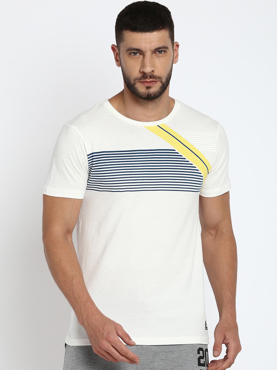 

abof Men White Colourblocked T-shirt
