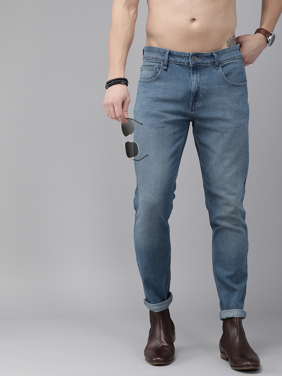 

Roadster Men Blue Slim Fit Light Fade Stretchable Jeans