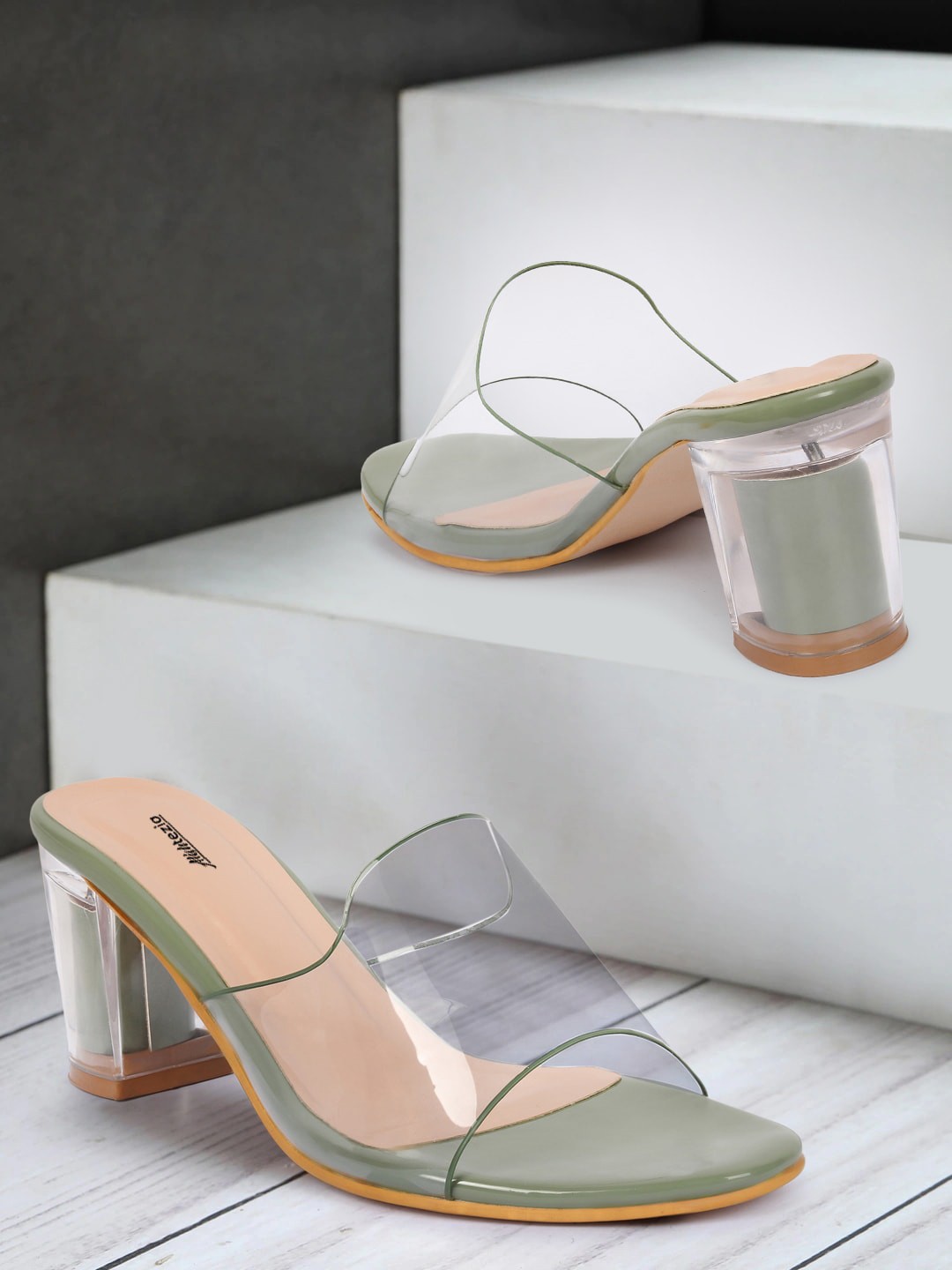 

Alishtezia Green PU Block Sandals with Tassels