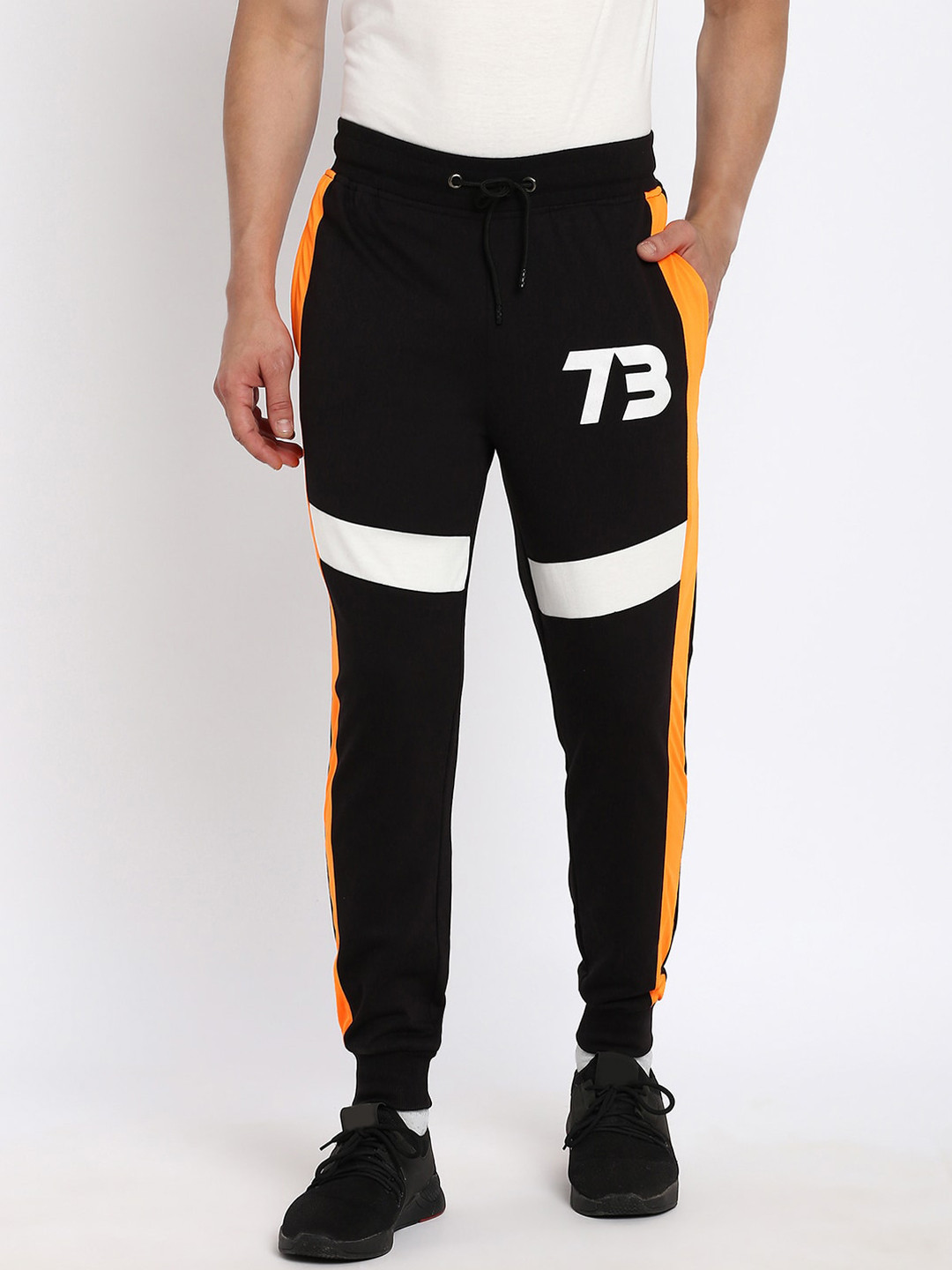 

abof Men Black Joggers Trousers