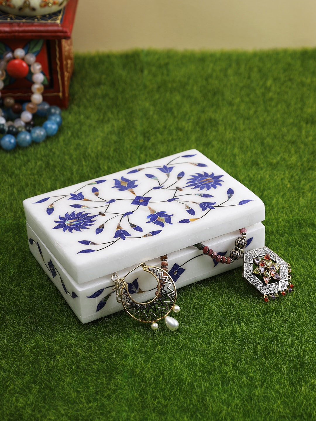

Aapno Rajasthan White & Blue Textured Jewelry Box Organizer