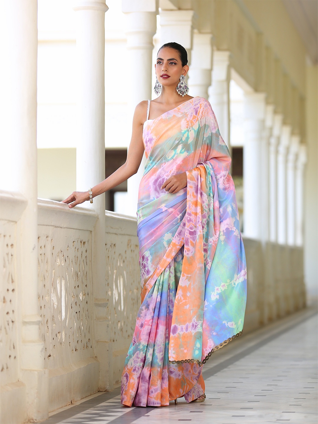 

Swtantra Pink & Blue Tie and Dye Poly Crepe Saree