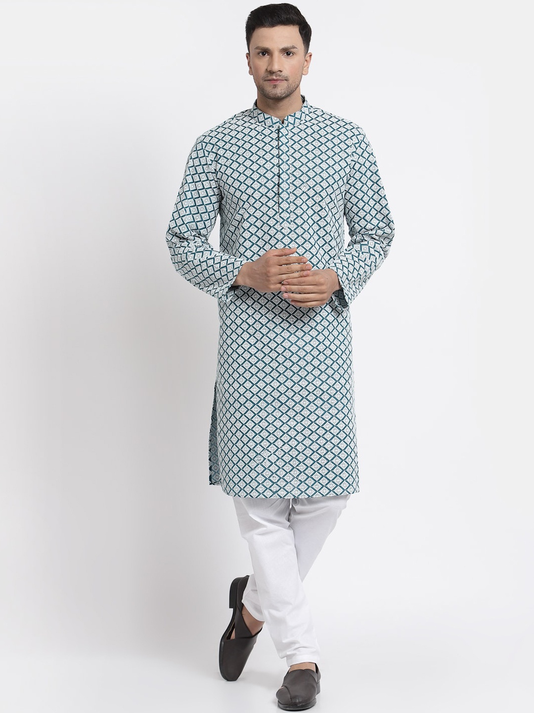 

MOHANLAL SONS Men Navy Blue Geometric Printed Thread Work Kurta