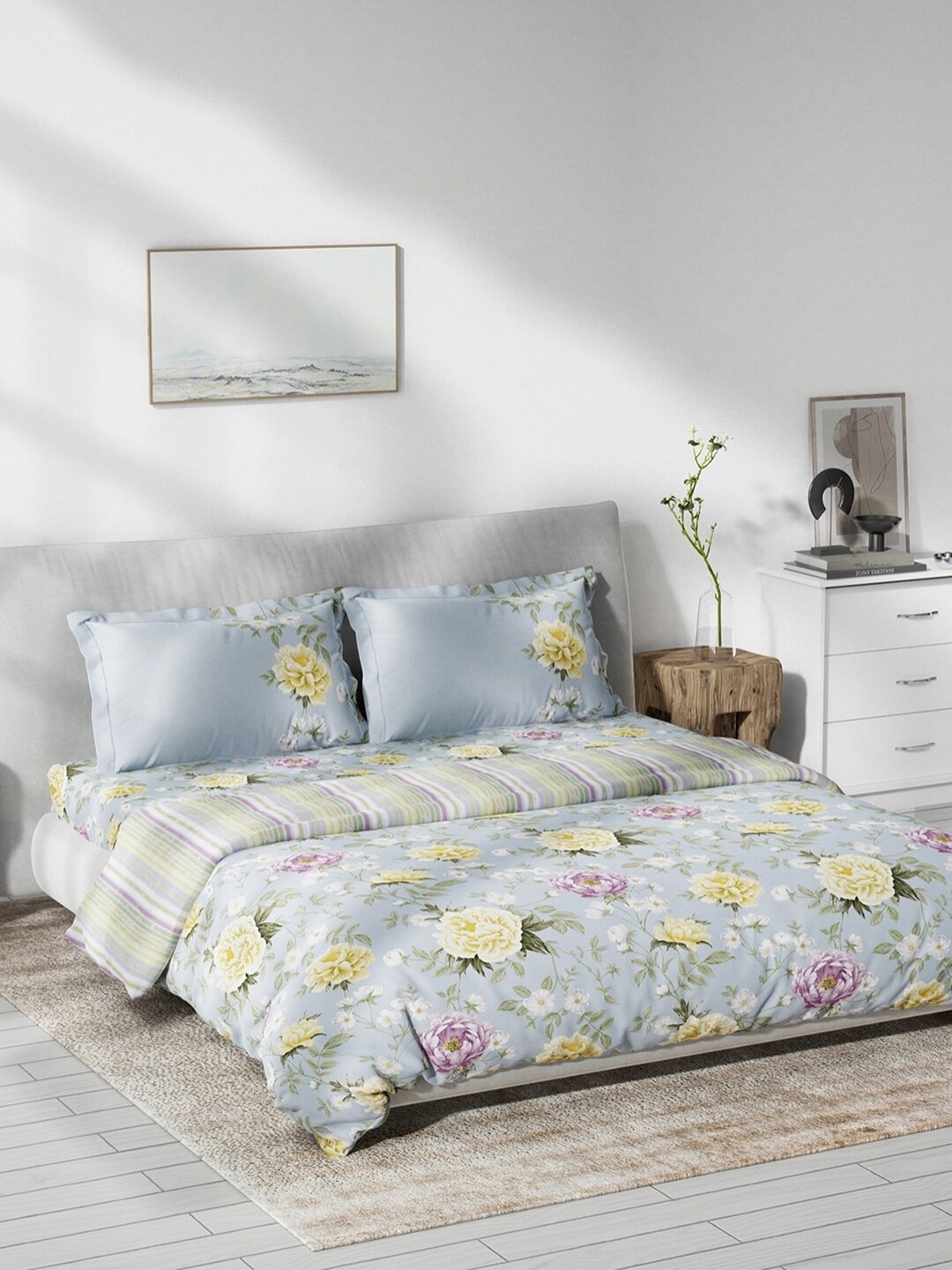 

DDecor Blue & Yellow Printed Cotton Double Queen Bedding Set