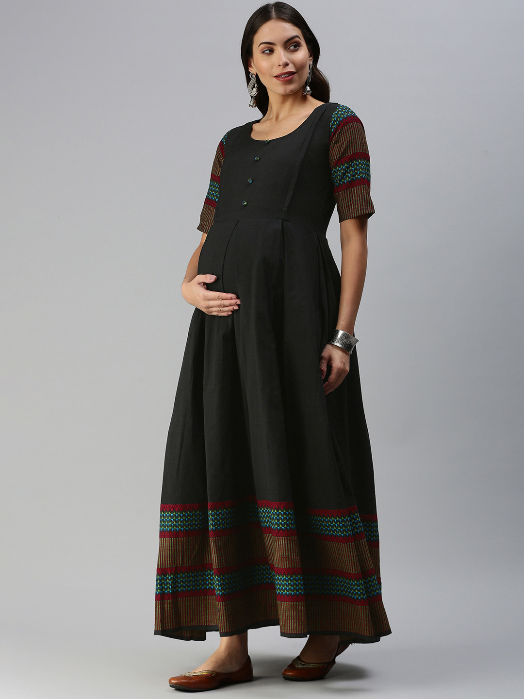 

Swishchick Women Black & Red Geometric Woven Design Handloom Maternity Maxi Dress
