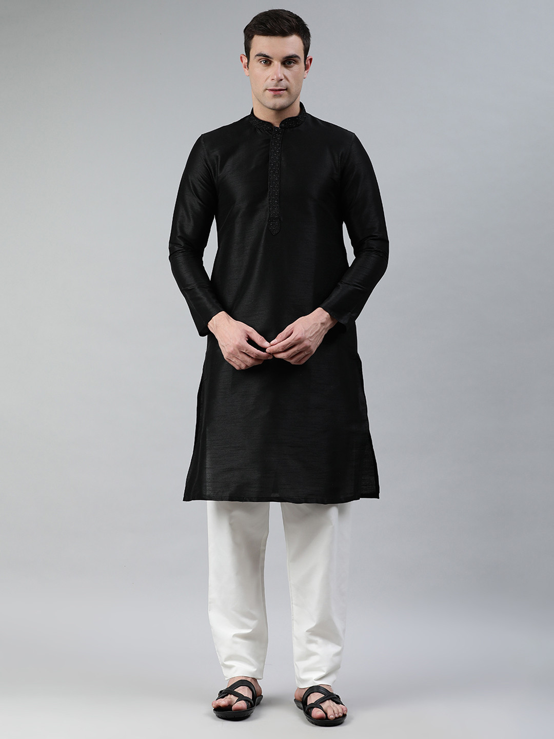 Manthan Men Black Solid Kurta