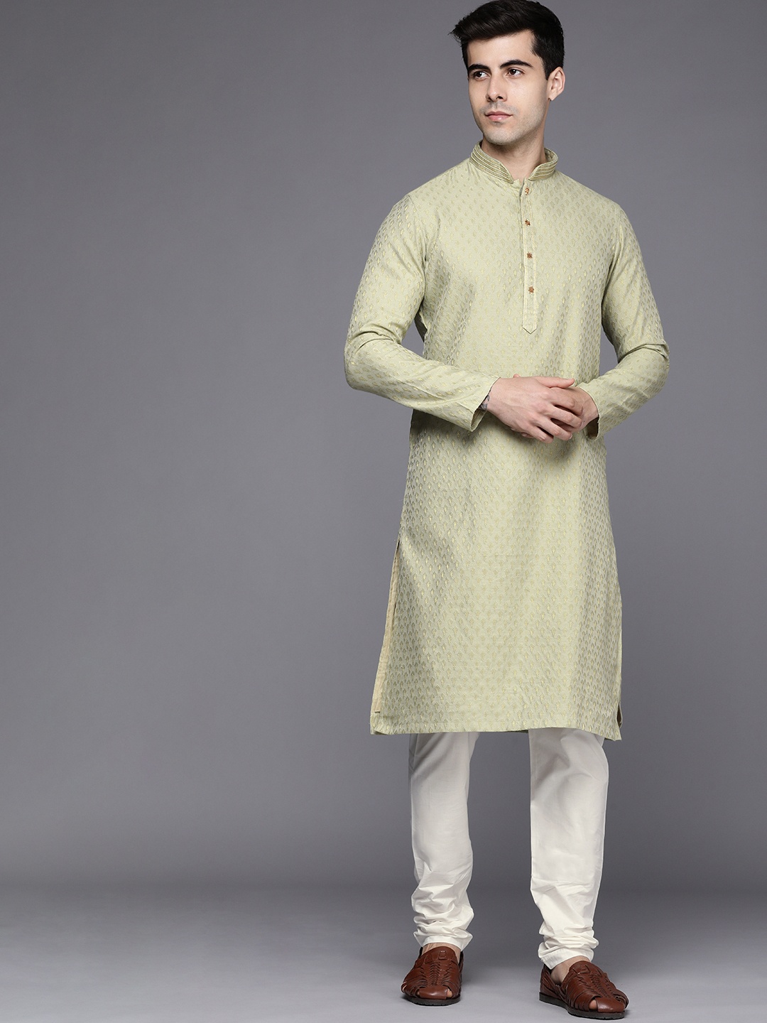 

Manyavar Men Green Ethnic Motifs Woven Design Kurta with Churidar