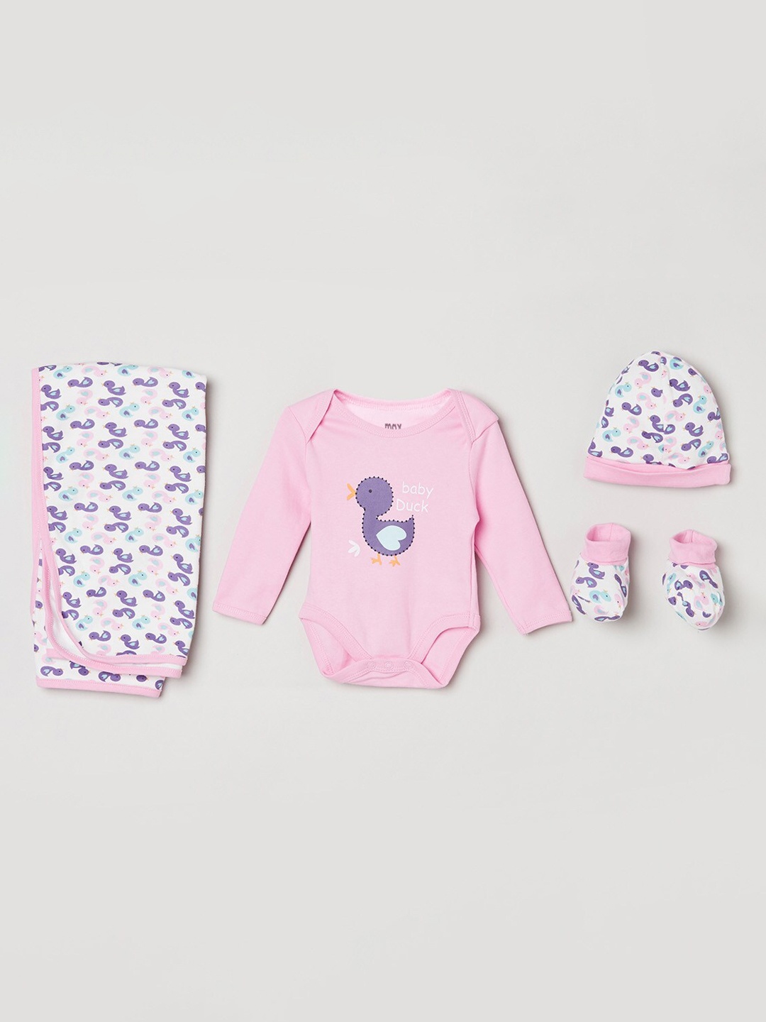 

max Girls Pink & White Printed Cotton Baby Apparel Gift Set