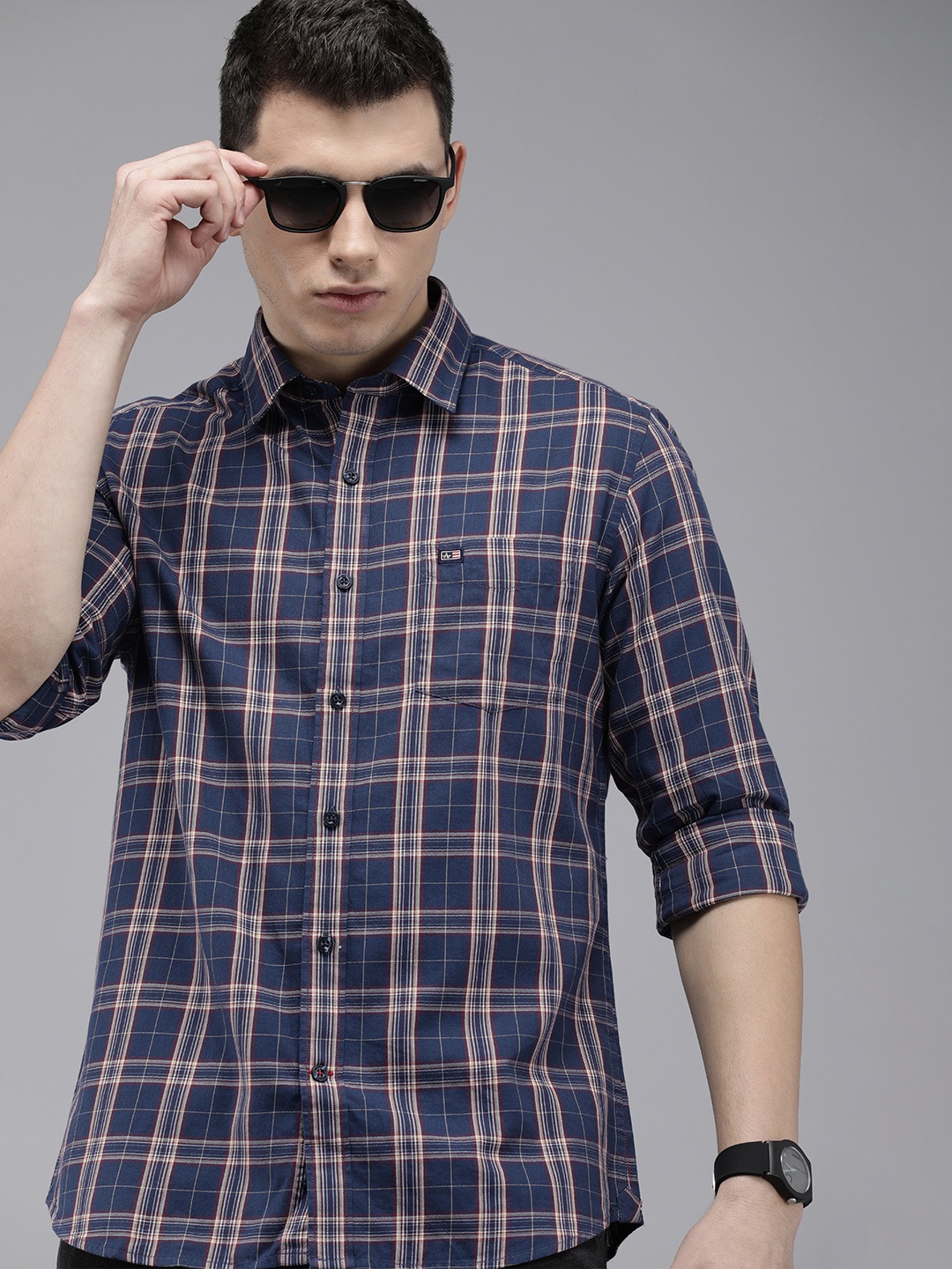

Arrow Sport Men Navy Blue Tartan Checks Original Slim Fit Casual Shirt