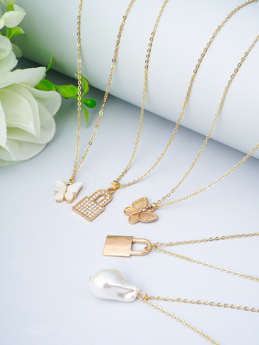 

Ferosh Set of 5 Gold-Toned & White Necklaces