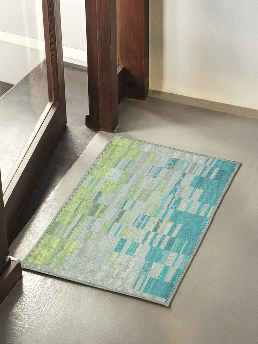 

Soumya Green Printed Anti-Skid Doormats