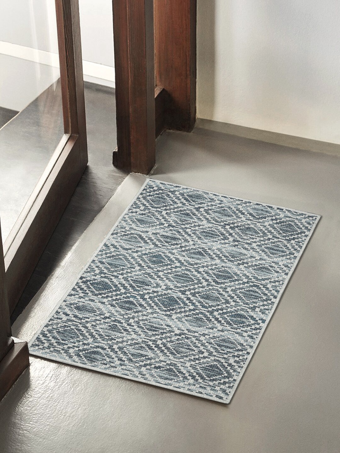 

Soumya Grey Printed Anti-Skid Doormats