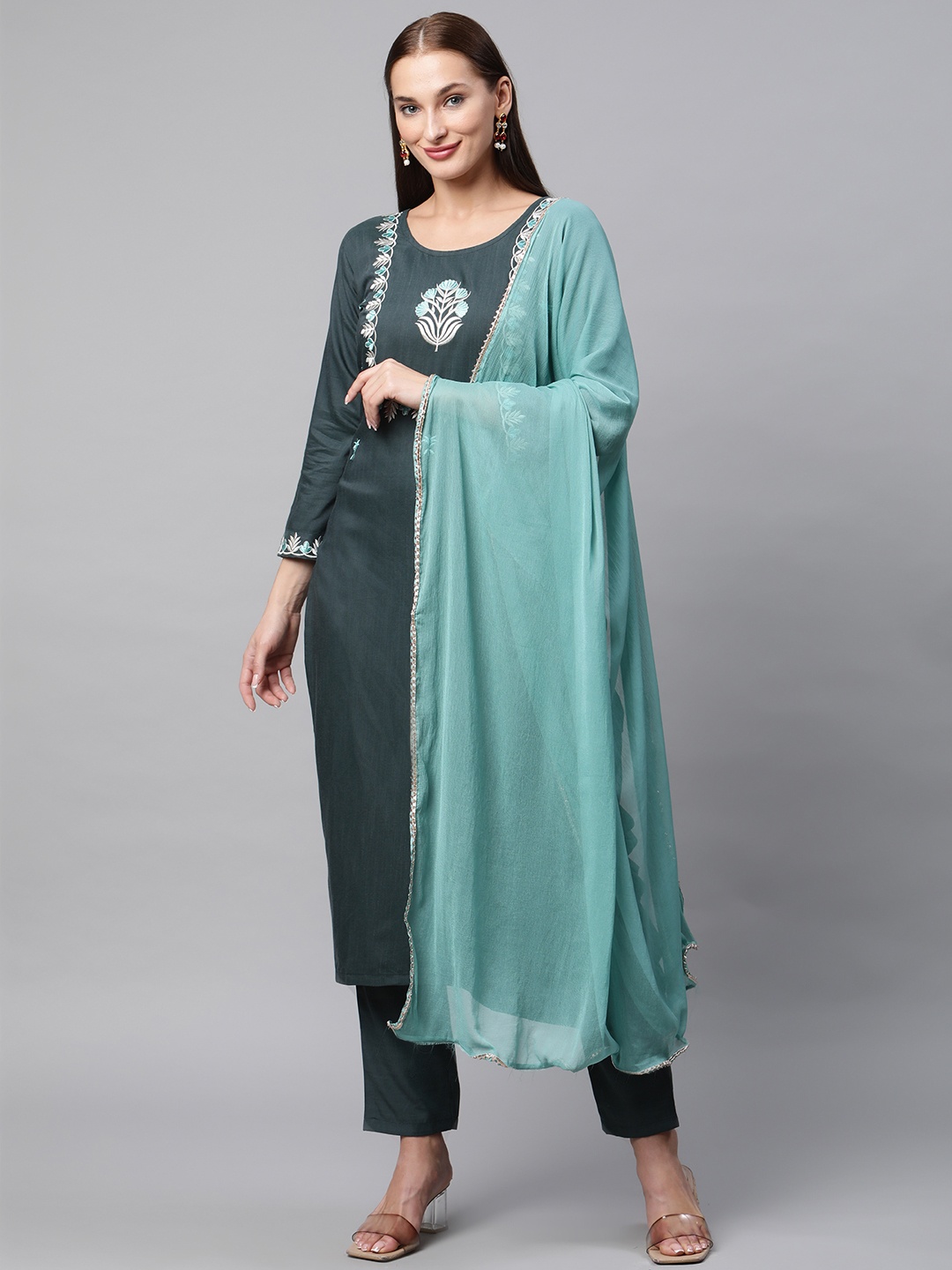 

V TRADITION Women Green Floral Yoke Design Kurta with Salwar & With Dupatta