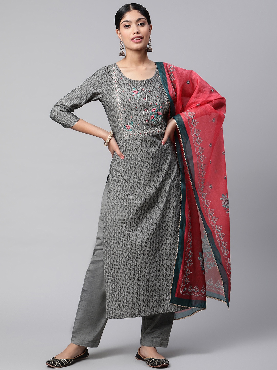 

V TRADITION Women Grey Floral Yoke Design Kurta with Palazzos & With Dupatta