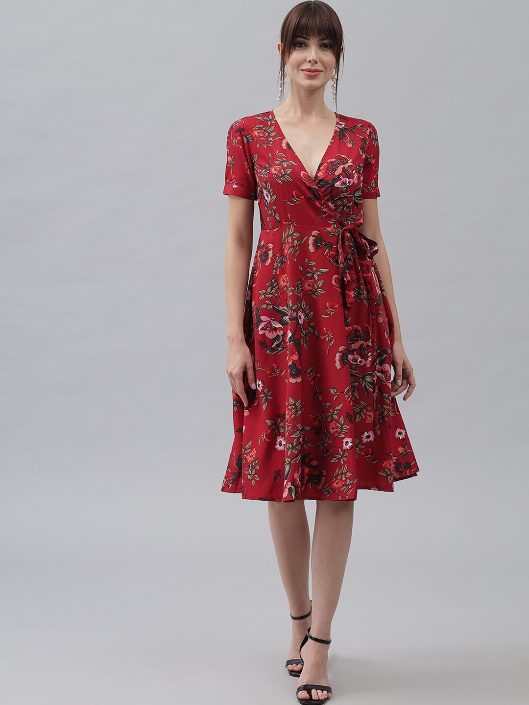 

emeros Maroon Floral Crepe Midi Dress