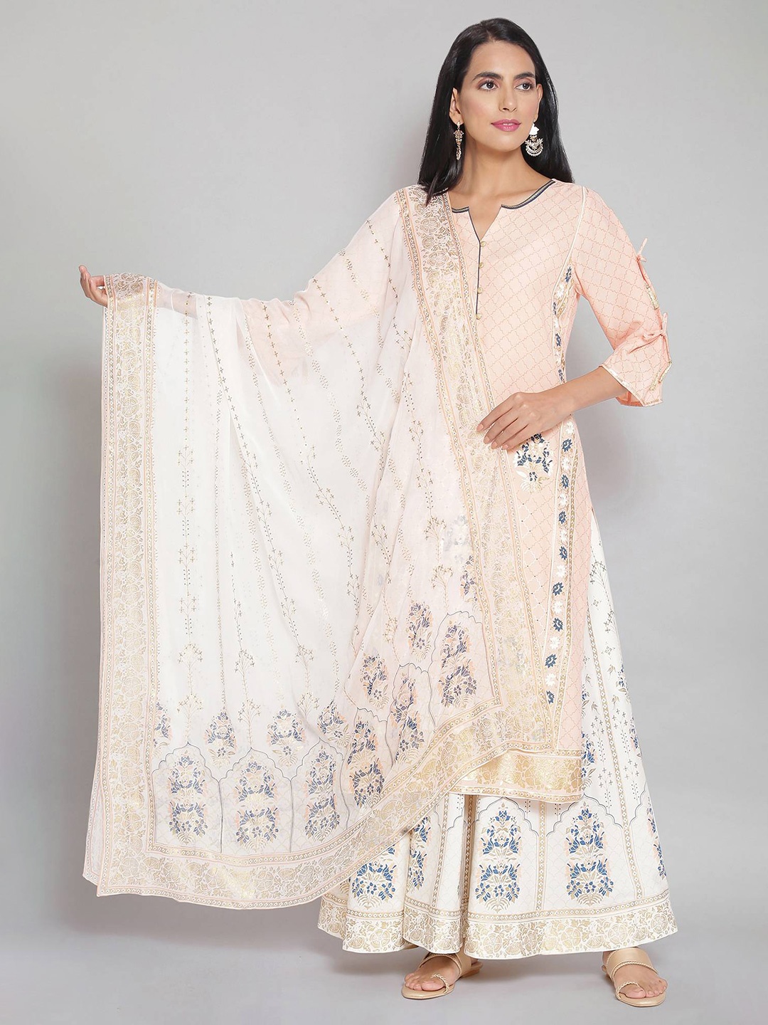 

AURELIA White & Beige Ethnic Motifs Printed Dupatta