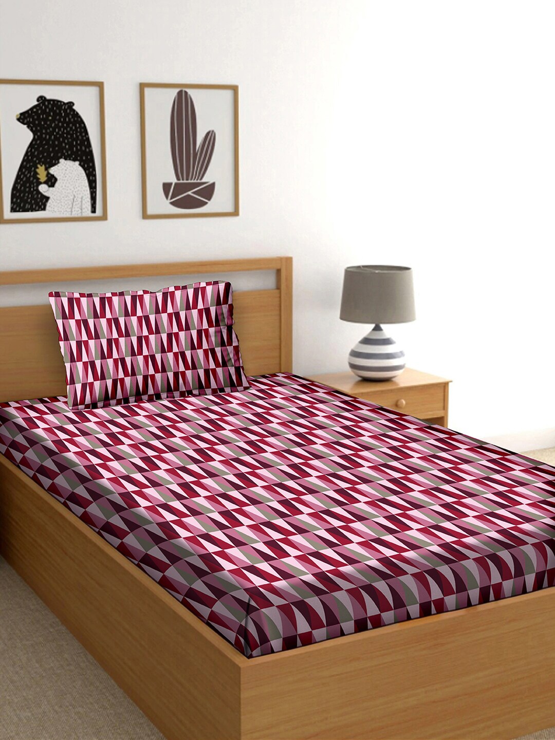 

BELLA CASA Pink & Maroon Geometric 150 TC Single Bedsheet with 1 Pillow Covers