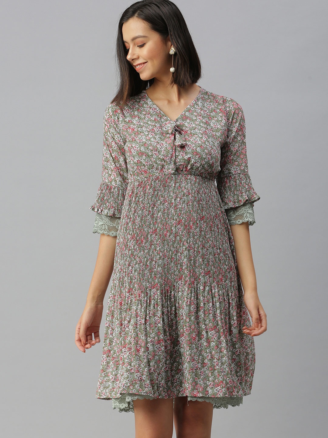 

SHOWOFF Green Floral Tie-Up Neck Empire Dress