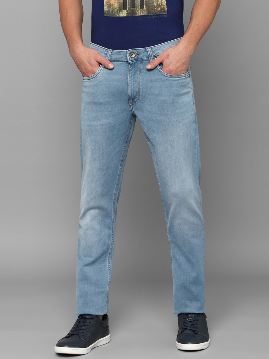 

Louis Philippe Jeans Men Blue Slim Fit Light Fade Jeans