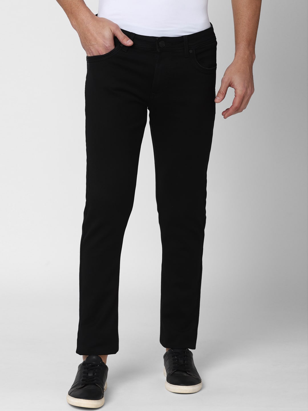 

Peter England Casuals Men Black Slim Fit Jeans