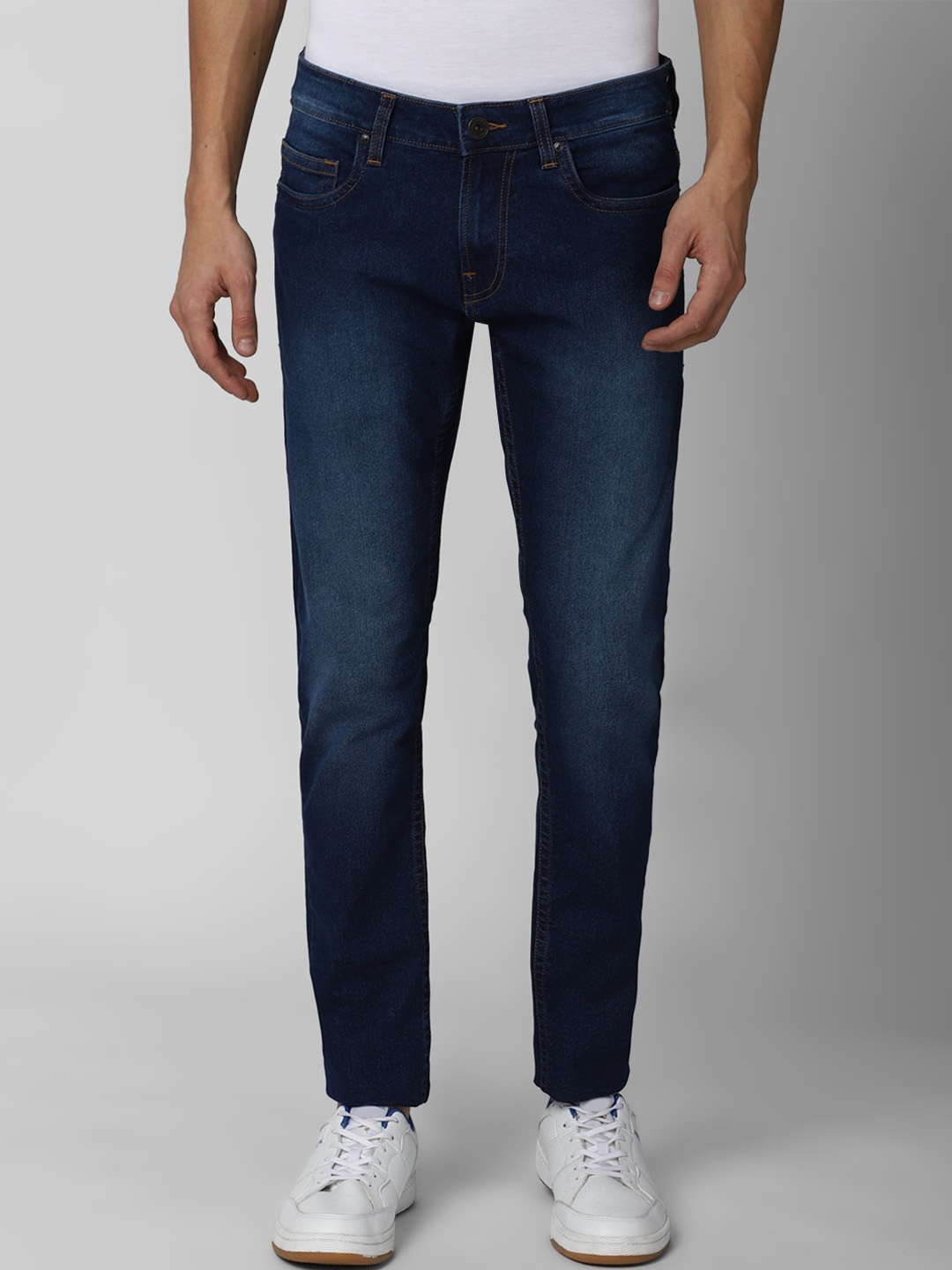 

Peter England Casuals Men Navy Blue Slim Fit Light Fade Jeans