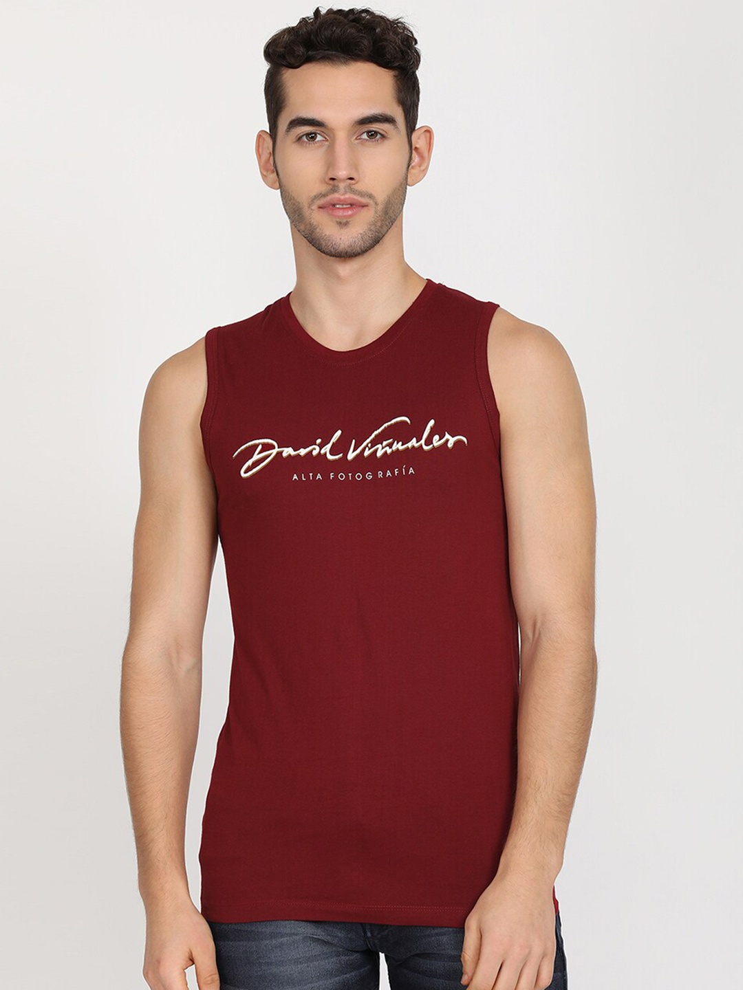 

V2 Value & Variety Men Maroon Raw Edge T-shirt