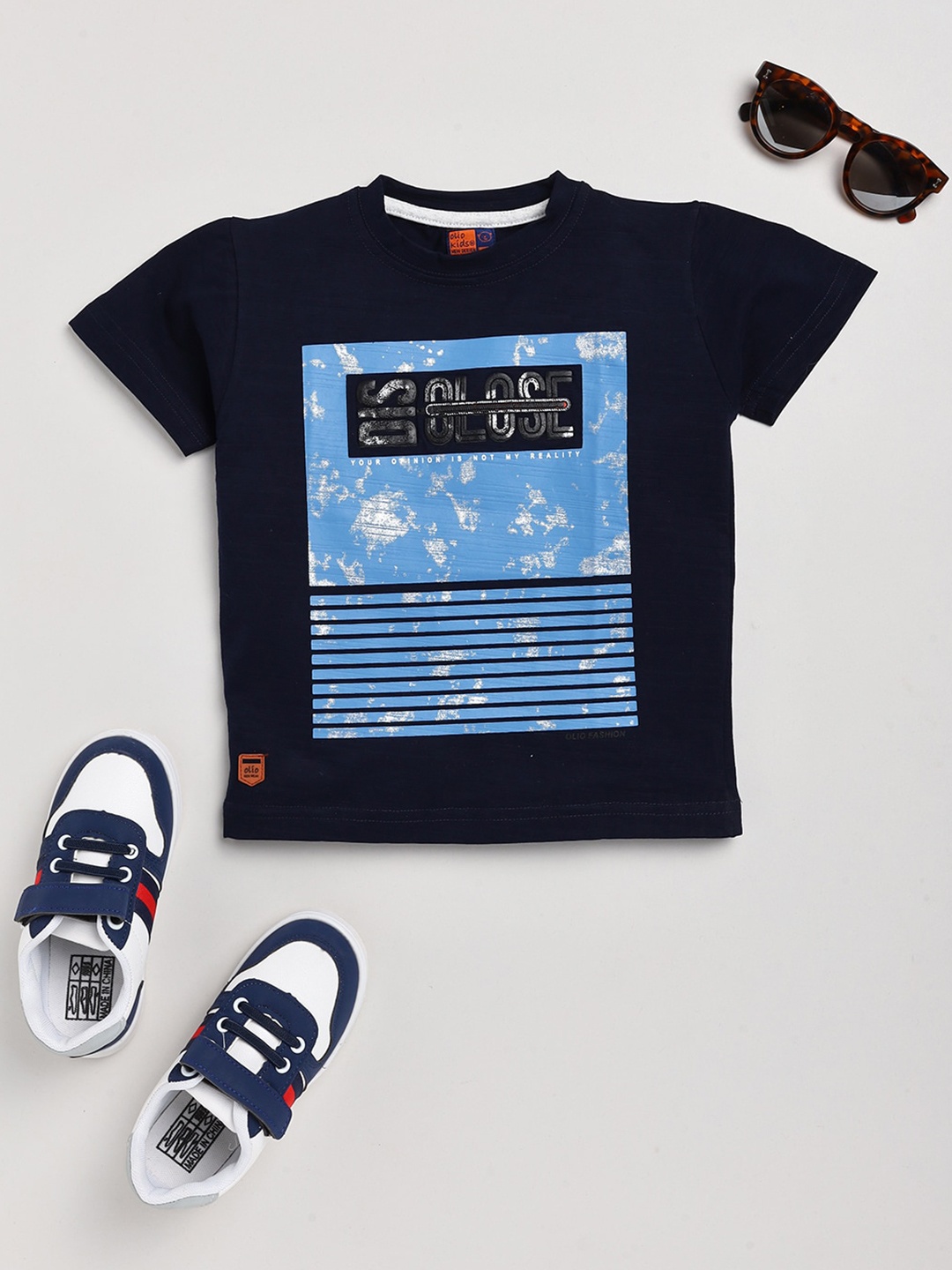 

Olio Kids Boys Blue Printed Applique T-shirt