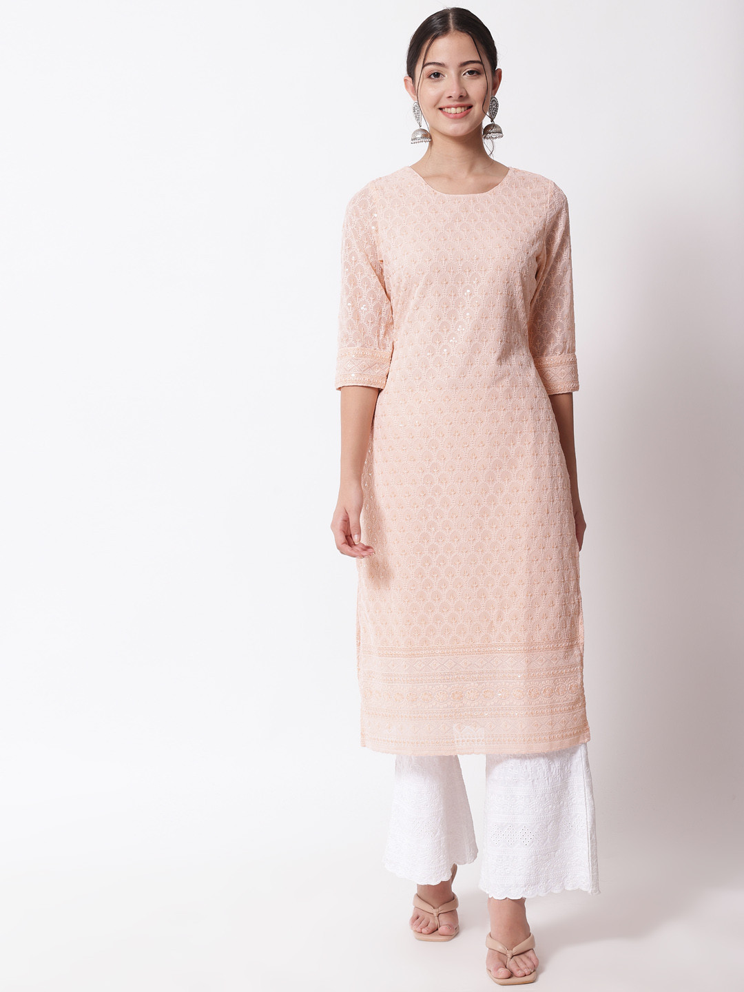 

Shopping Queen Women Orange Printed Kurta with Palazzos