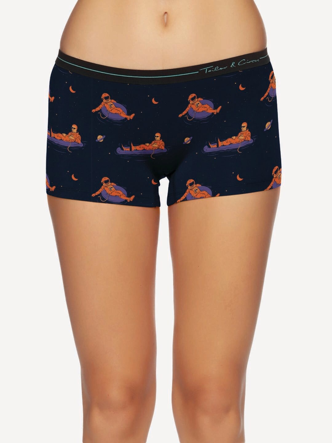 

Tailor & Circus Women Violet & Orange Printed Puresoft Anti-Bacterial Beechwood Boyshorts Briefs
