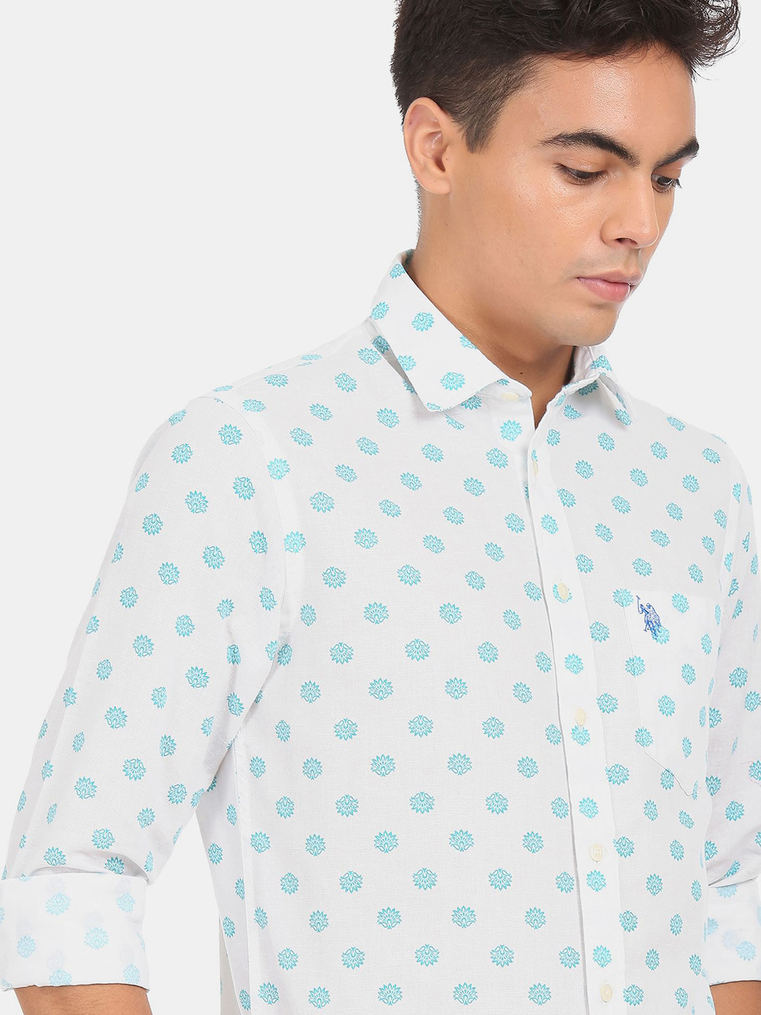 

U S Polo Assn Men White Floral Printed Casual Shirt
