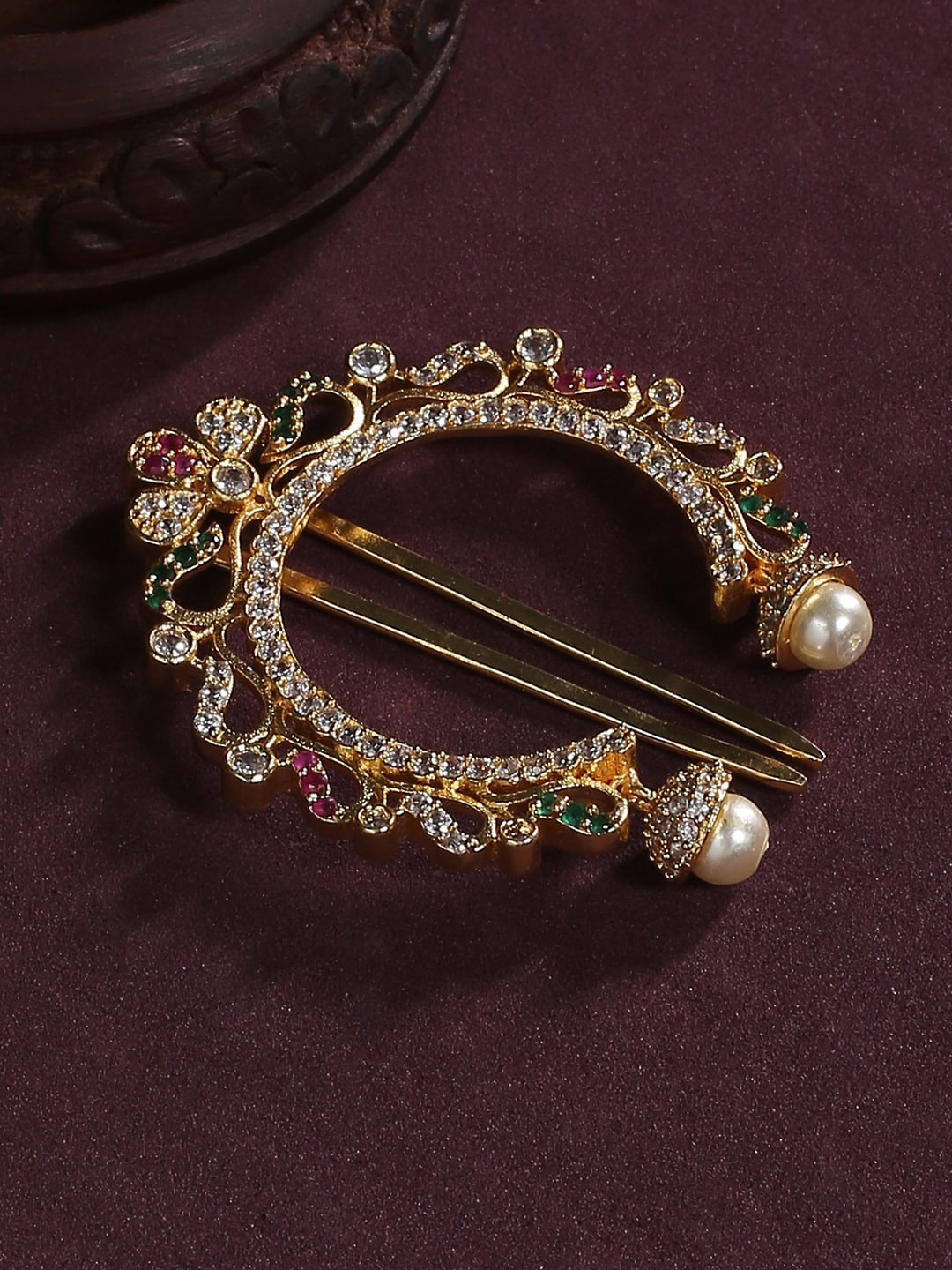 

justpeachy Gold-Toned & White Stone-Studded & Beaded Bun Pin