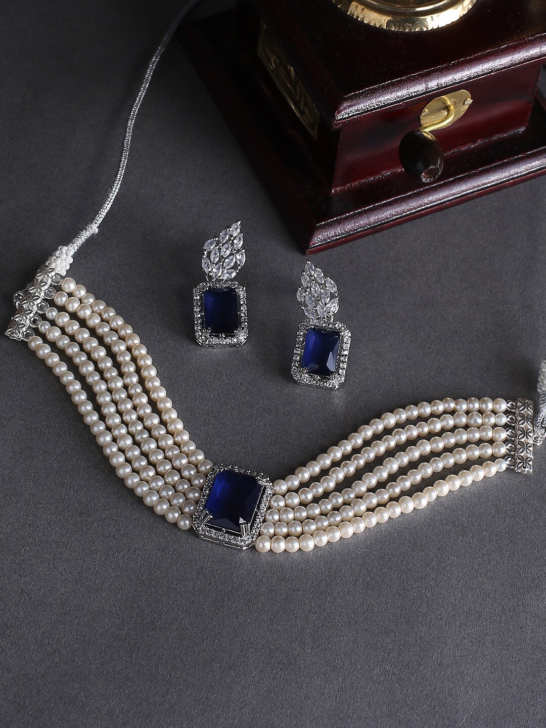 

justpeachy Silver-Plated Blue Stone-Studded & Pearl Beaded Jewellery Set