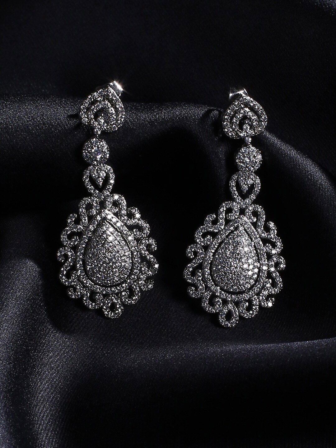 

justpeachy Silver-Toned Contemporary Drop Earrings